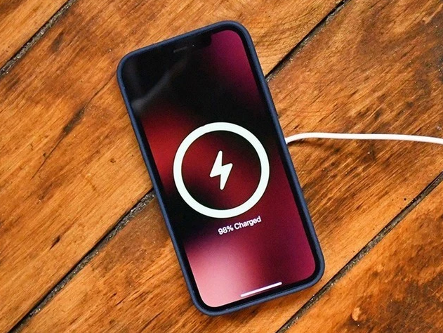太平苹果手机维修分享iPhone 12可以随便充电吗 